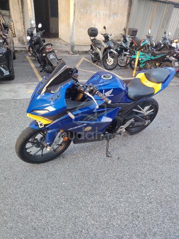 cbr 150 2023  - photo 4 of 4