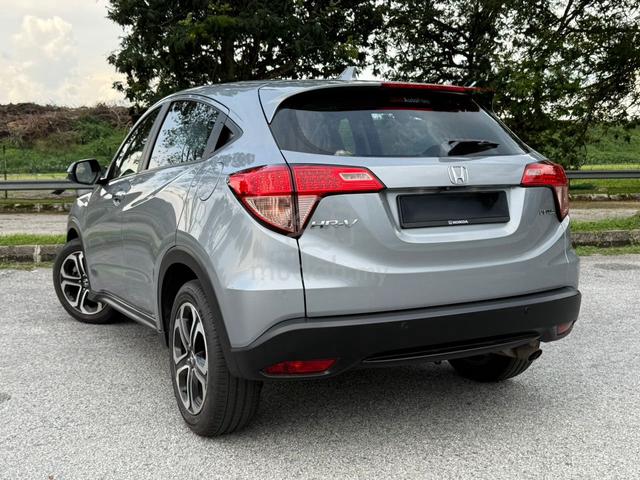 2018 Honda HR-V 1.8 V SUV (A) - 3