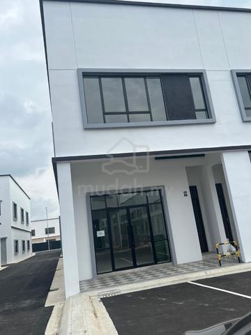 New Shoplot in Kota Masai for rent 1
