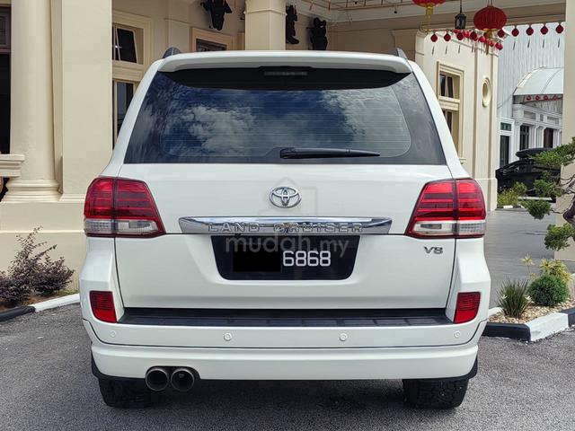 2010 Toyota LANDCRUISER 4.5 V8 DIESEL 4WD SUV - 5