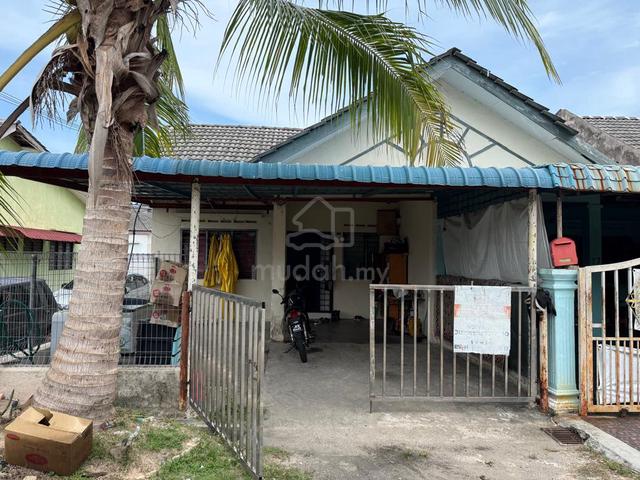 Taman Terendak Permai Sungai Udang End Lot 1