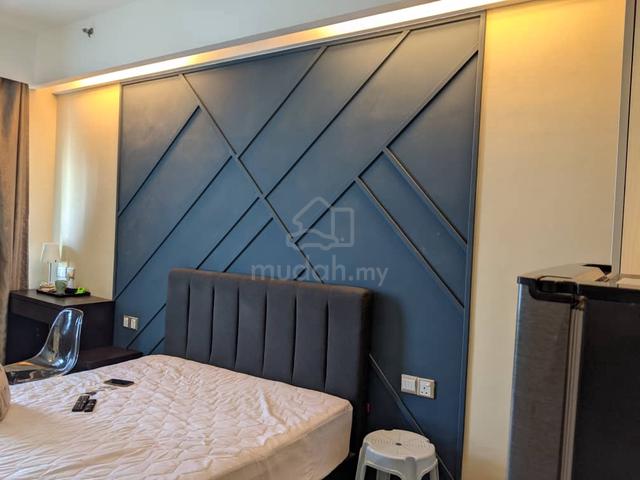 Centrestage Designer Suite 1