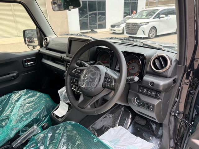 2025 Suzuki JIMNY 1.5 NOMADE 5 DOORS NEW CAR UNREG - 5