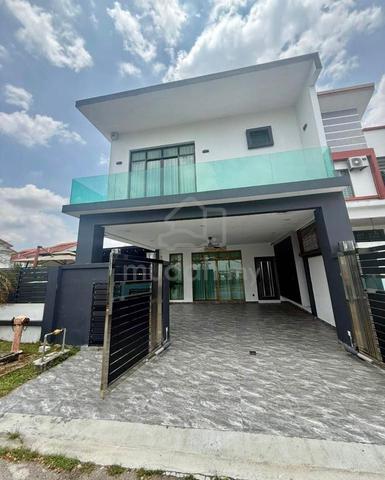 BANDAR DATO ONN‼️Cornerlot(FULLY RENOVATE)‼️SWIMMING POOL(PRIVATE)‼️ 1