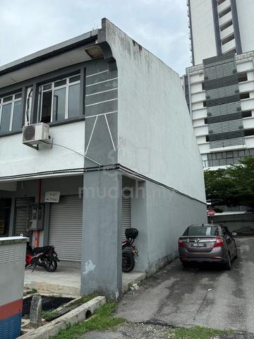 No 16, Jalan LP 7/5B, Taman Lestari Perdana 43300 Seri Kembangan. 1