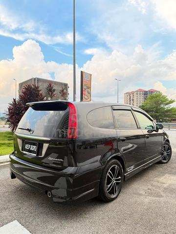 2005 Honda STREAM 2.0 iV FACELIFT (A) - 3