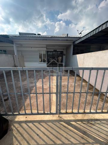 Rumah Teres 1 Tingkat di Perumahan Penur Makmur Kuantan 1