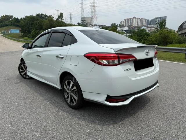2021 Toyota VIOS 1.5 G 4 NEW CONTINENTAL TYRE - 3