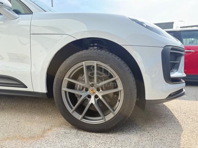 2022 Porsche MACAN 2.0 (Facelift) Genuine 5.9k km - 2
