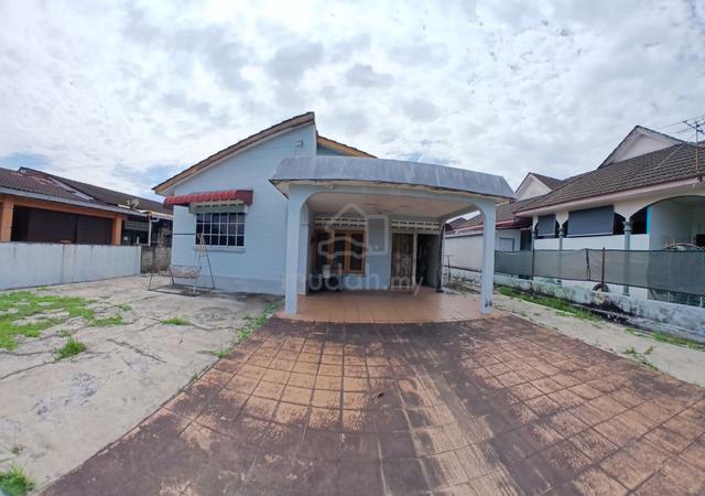 [Open Facing] Banglo Taman Long Jaafar, Taiping Perak 1
