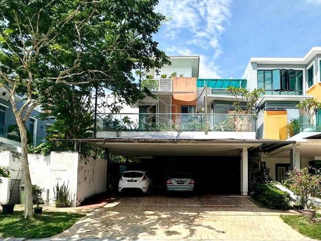 (MURAH) RENOVATED SEMI D 2.5 Storey Lakehill Villas, Bandar Baru Bangi 1