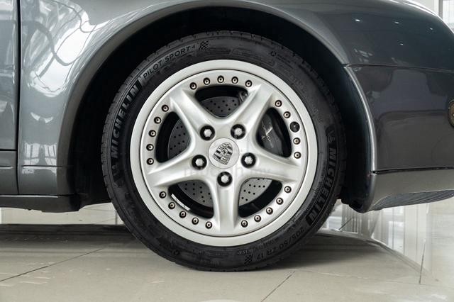 Porsche 911 Targa 993 1995 Slate Grey - 3