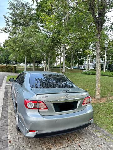 2013 Toyota COROLLA ALTIS 1.8 G FACELIFT (A) - 2