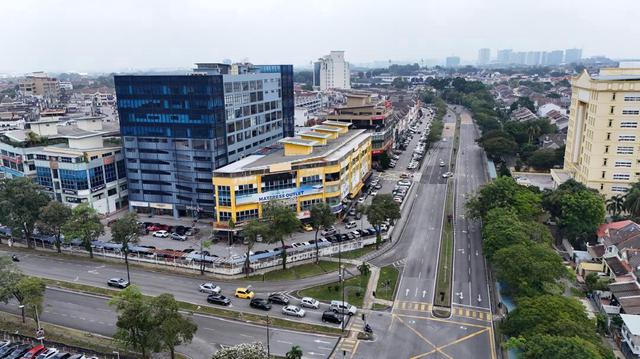 USJ 10 Taipan Corner Ground Shoplot For Rent 1
