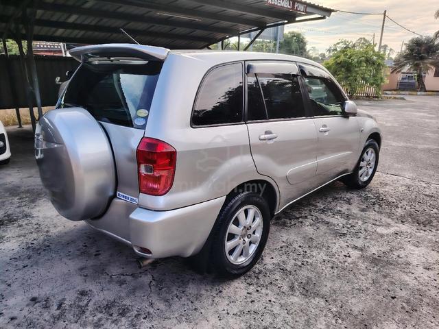 2000 Toyota RAV4 1.8 (A) - 4