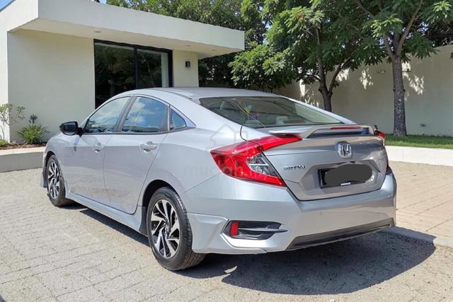 HONDA CIVIC 1.8L S i-VTEC - 2