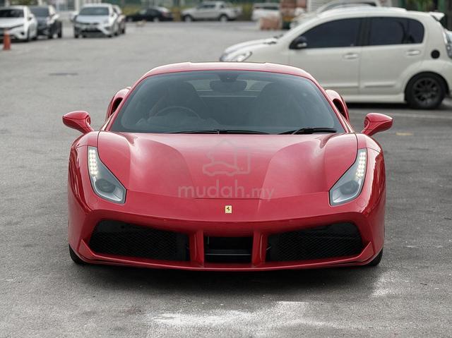 2016 Ferrari 488 GTB MANY EXTRAS / DIRECT OWNER - 3