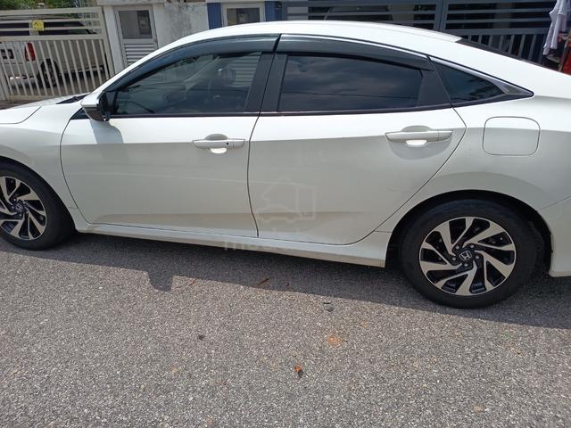 2017 Honda CIVIC 1.8 S i-VTEC (A) - 1