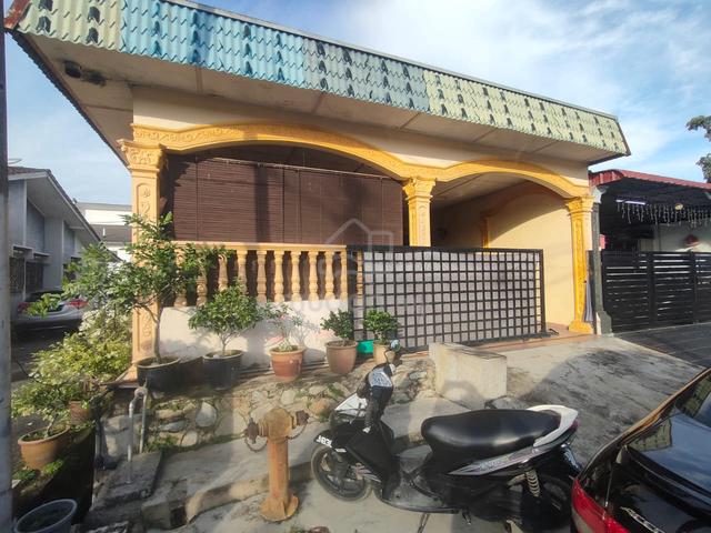 For Sale - Single storey terrace (End Lot) Simpang Renggam 1