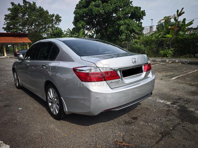 2015 Honda ACCORD 2.0 VTI-L Premium Full Spec - 4