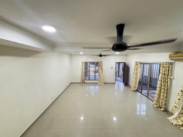 REFURBISH ❗️26' x 75' 💥@Taman Putra Permai Seksyen 10. Putra Heights 1