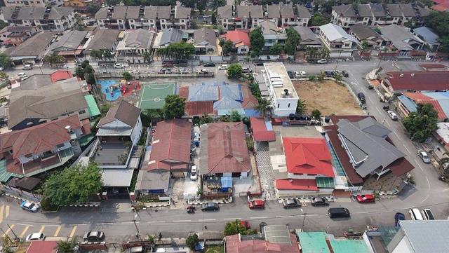 Good Investment + Non Bumi 🔥 1 Storey Lot Bungalow, Segambut KL 1