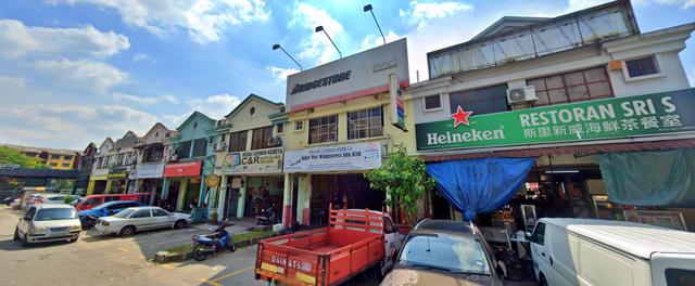 Bandar Sunway 1.5-Storey Link Factory For Rent 1
