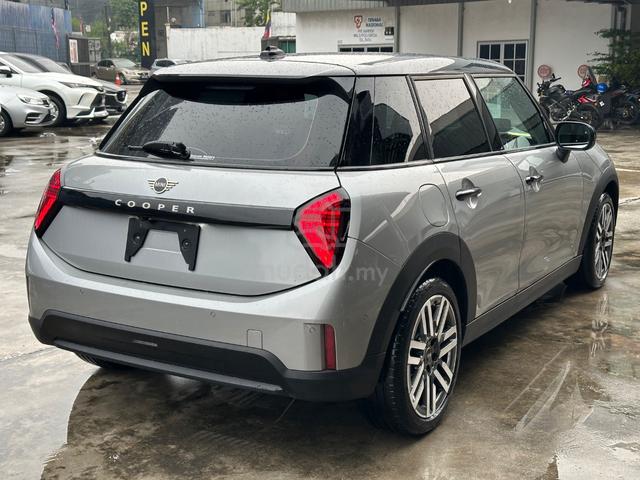2025 Mini COOPER C 1.5T F65 ( New Car Condition ) - 3