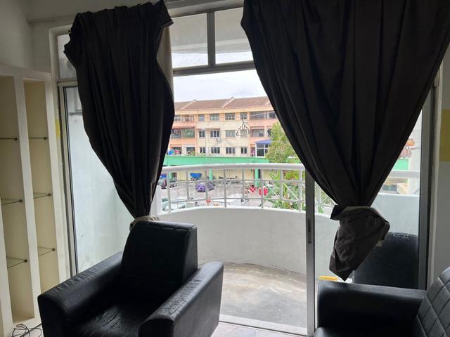 Kiambang Apartment 1