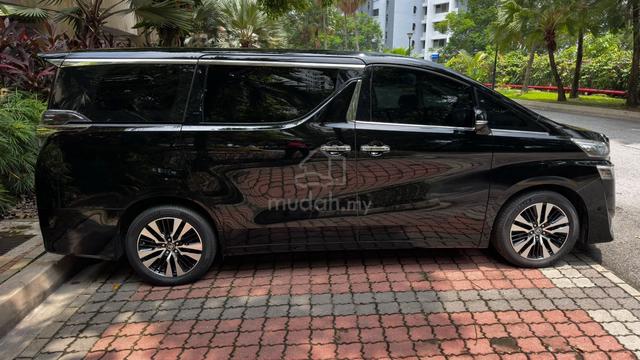 2021 Toyota VELLFIRE 2.5 ZG FACELIFT - 4