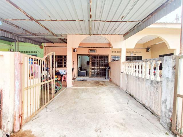 FREHOLD ⭐ 4 BEDROOM ⭐ Single Storey Terrace Taman Baiduri Banting 1