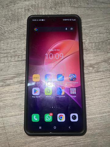 Iqoo neo 10 5g  - photo 4 of 4