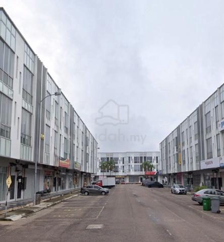 Taman Cahaya Kota Puteri — (Oasis 2) ShopLot for Rent 1