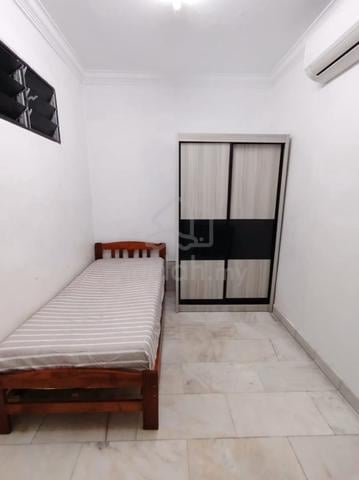 Single room available for rent in SS15 near Inti Subang Jaya 1