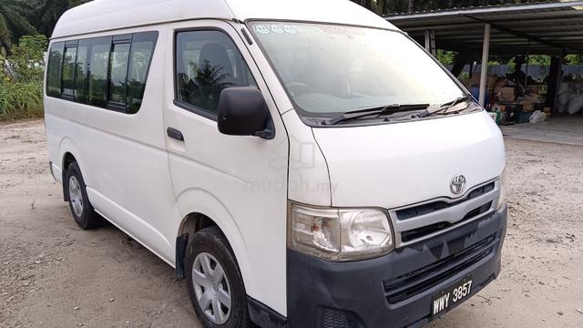 2012 Toyota HIACE 2.7 TRH203R FACELIFT (M) - 2