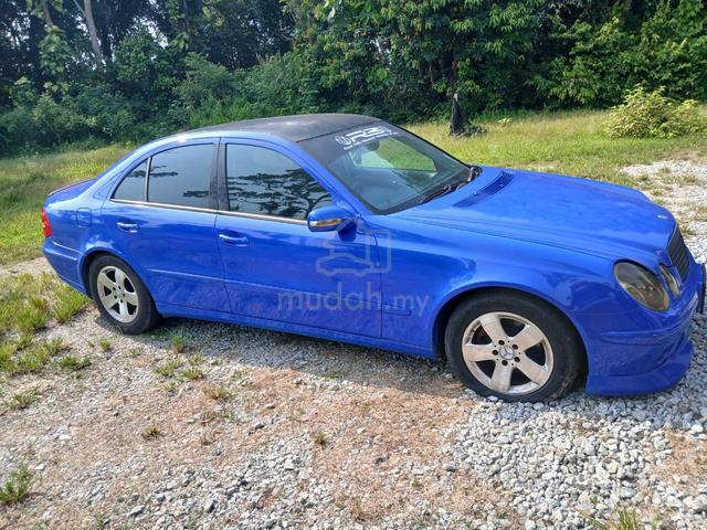 1995 Mercedes Benz 220E 2.2 (A) - 5