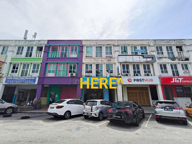 Shop Lot > Level 1 + Already have 8 room depan Lotus Kajang 1