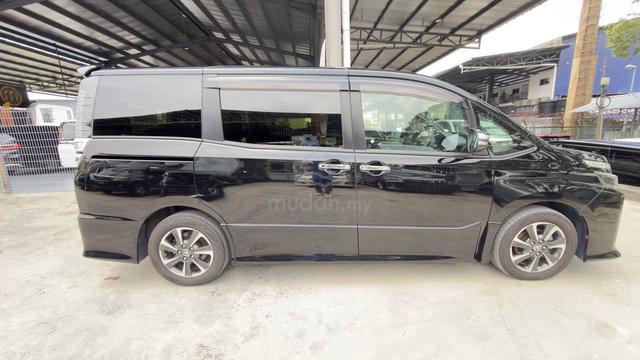 2021 Toyota VOXY 2.0 ZS KIRAMEKI III (A) - 4