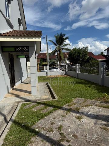 Kempas indah Corner 1