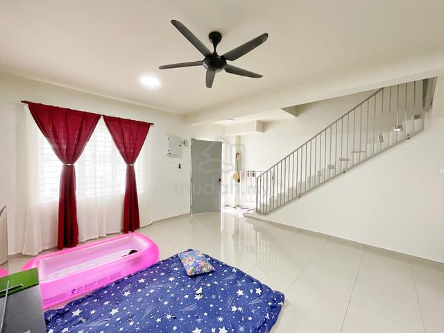 2 Storey Keranji,Greenwoods Salak Perdana, Bandar Baru Salak Tinggi 1