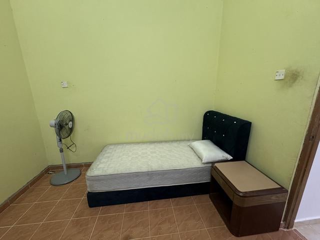 Bilik Sewa Taman Sri Remah Tanah Merah 1