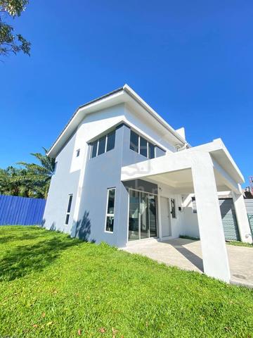 FREEHOLD Malay Reserve Double Storey Terrace 1
