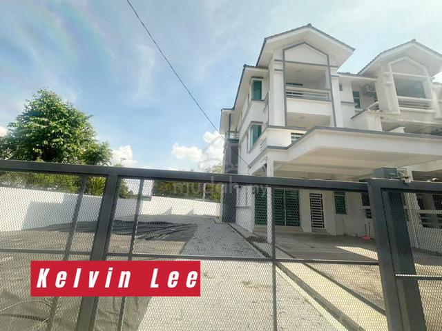 Triple Storey Terrace at Residensi Asas Murni for Sale 1