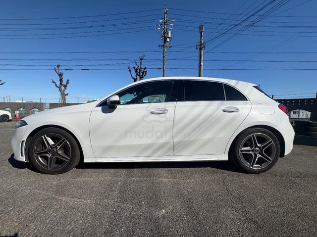 2021 Mercedes Benz A180 TURBO AMG Sunroof  Un-reg - 4