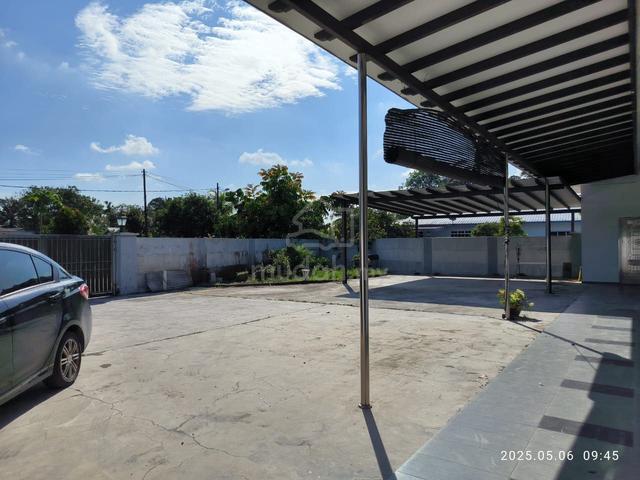 Pekan nanas / Single Storey Semi-D 1