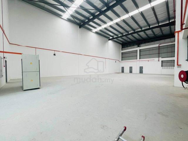 3 Storey Semi D Factory Taman Subang Perdana Seksyen U5 Shah Alam 1