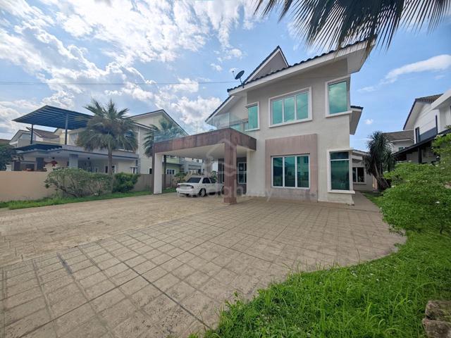 Parklane Residences / 2 Storey Bungalow / Gated & Guarded / Renovated 1
