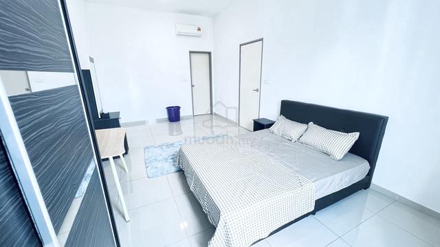 COZY MASTER ROOM at SOLARIA RESIDENCES NEAR WITH INDUSTRIAL FIZ AREA ! 1