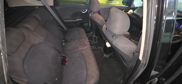 2013 Honda JAZZ 1.3 (HYBRID) FACELIFT (A) - 4