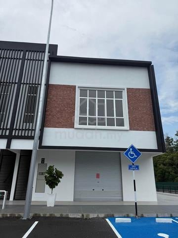 Vista Ria 2sty Corner Lot ShopFor Rent, Seremban 2 1